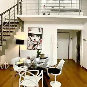 loft-manifatture-milano.italymilanhotels.net/